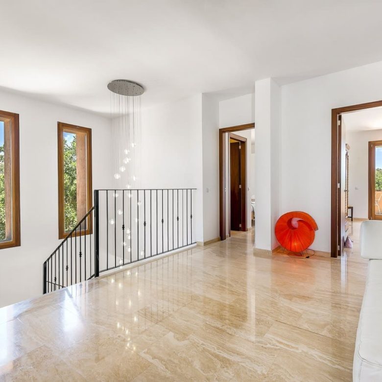 Stunning House with Pool and Expansive Garden – Available for Short or Long-Term Rental - Homes in Mallorca