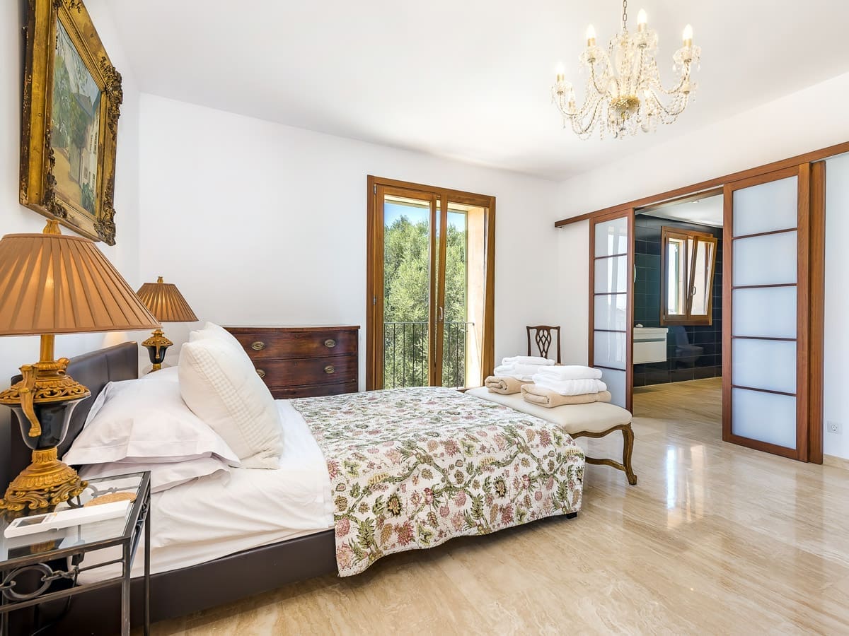 Stunning House with Pool and Expansive Garden – Available for Short or Long-Term Rental - Homes in Mallorca