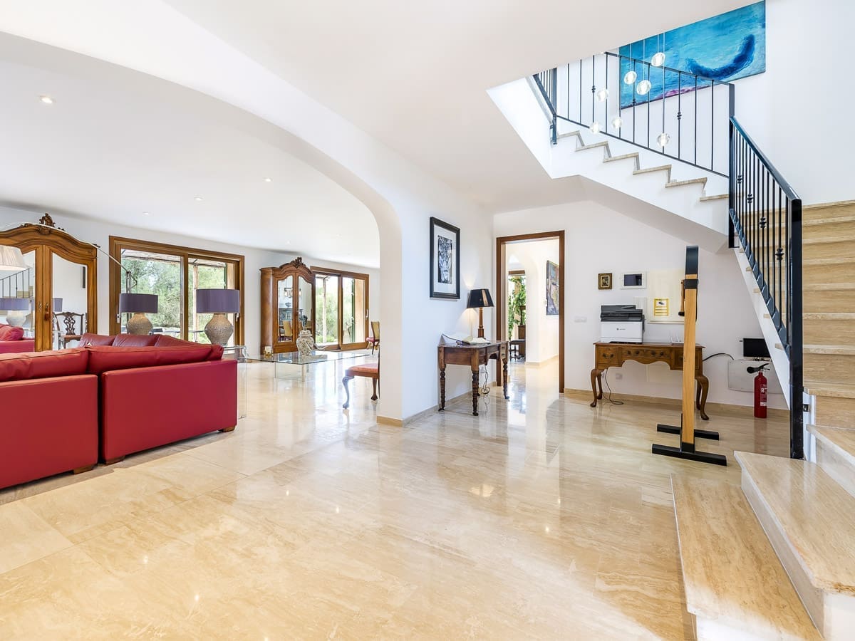 Stunning House with Pool and Expansive Garden – Available for Short or Long-Term Rental - Homes in Mallorca