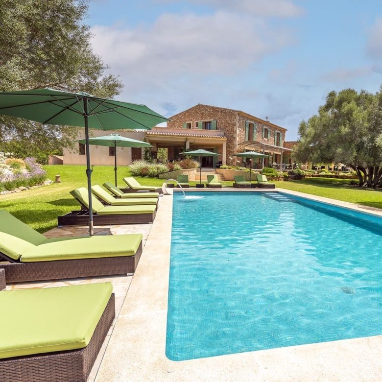 Stunning House with Pool and Expansive Garden – Available for Short or Long-Term Rental - Homes in Mallorca