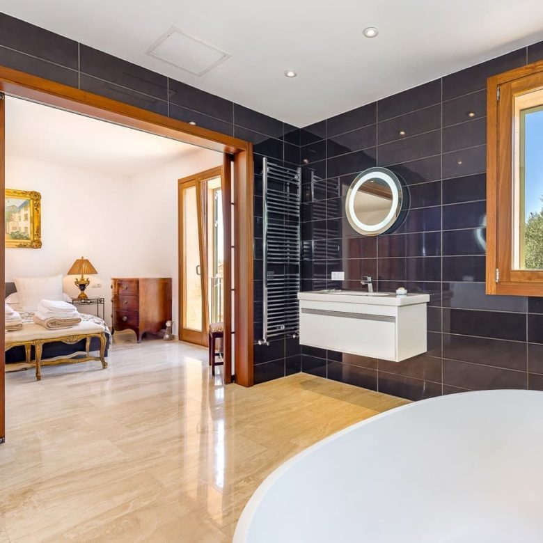 Stunning House with Pool and Expansive Garden – Available for Short or Long-Term Rental - Homes in Mallorca