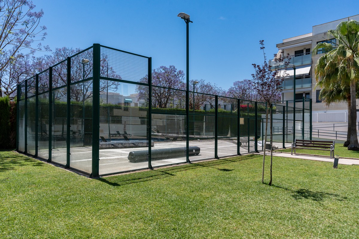 07-communal-padel-court-garden-1200×800 El Jardín — Garden Apartment in Son Rapinya