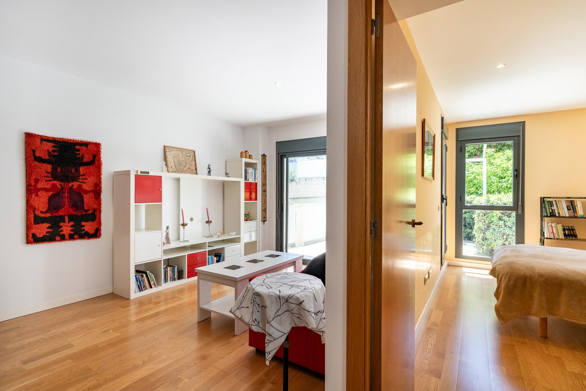 15-living-room-bedroom-garden-outlook-1200×800 El Jardín — Garden Apartment in Son Rapinya