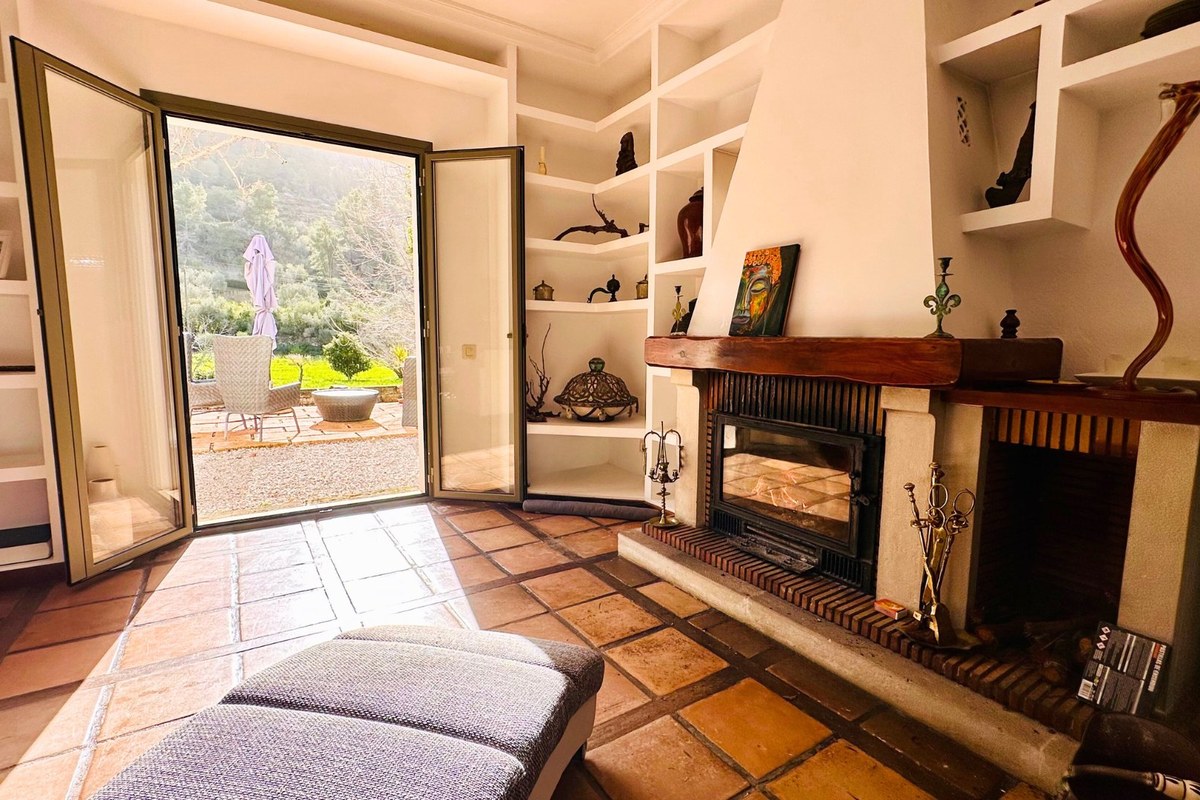 Casa Son Cabaspre — A Tramuntana Retreat in Esporles