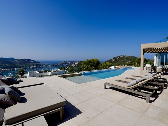 Casa Sunshine – Sea-View Villa in Port d’Andratx with ETV License and Heated Pool