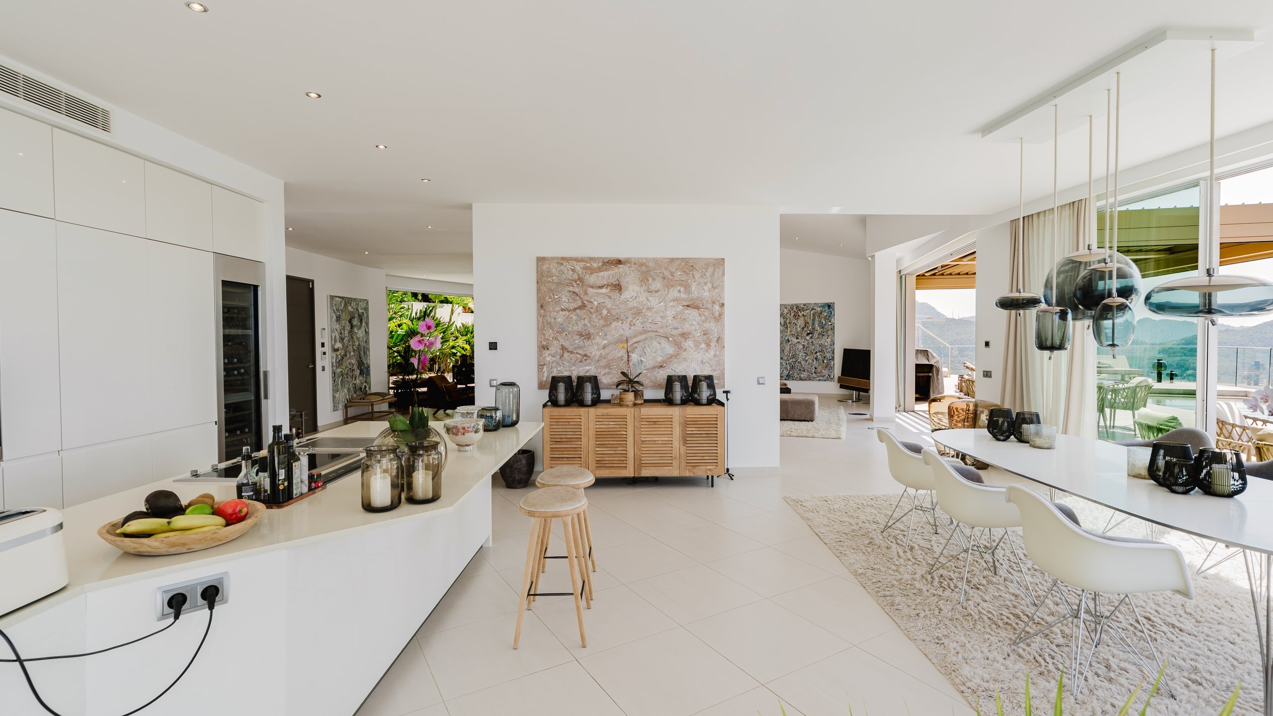 Casa Sunshine open kitchen and living with sea view
