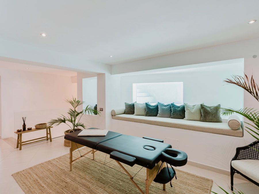 The treatment room at Casa Sunshine