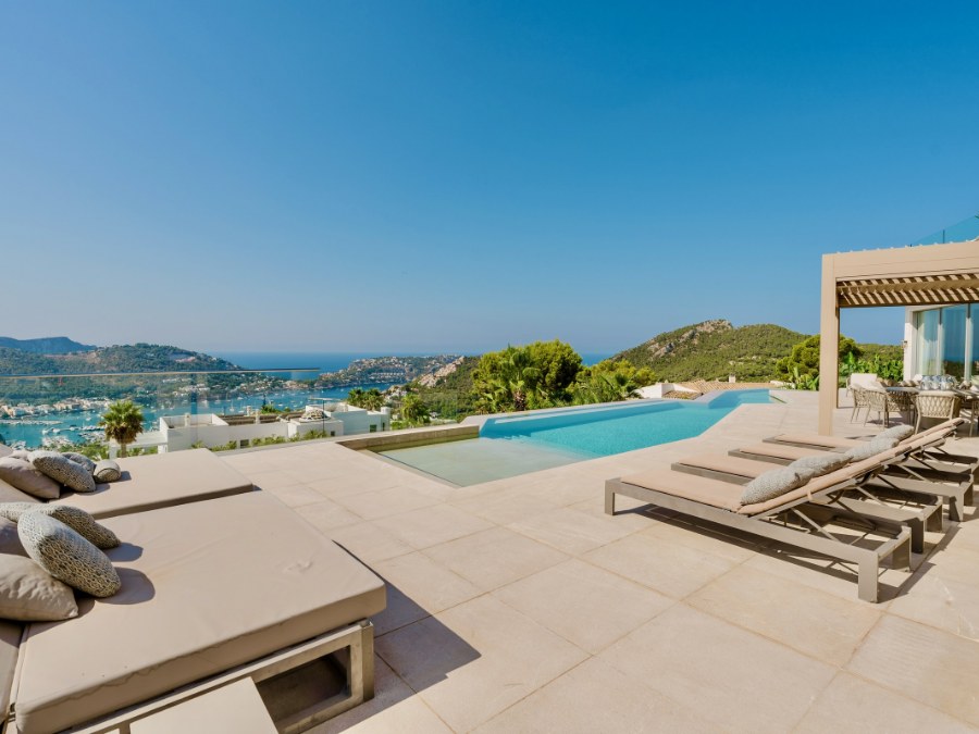 Loungers along the pool terrace at Casa Sunshine