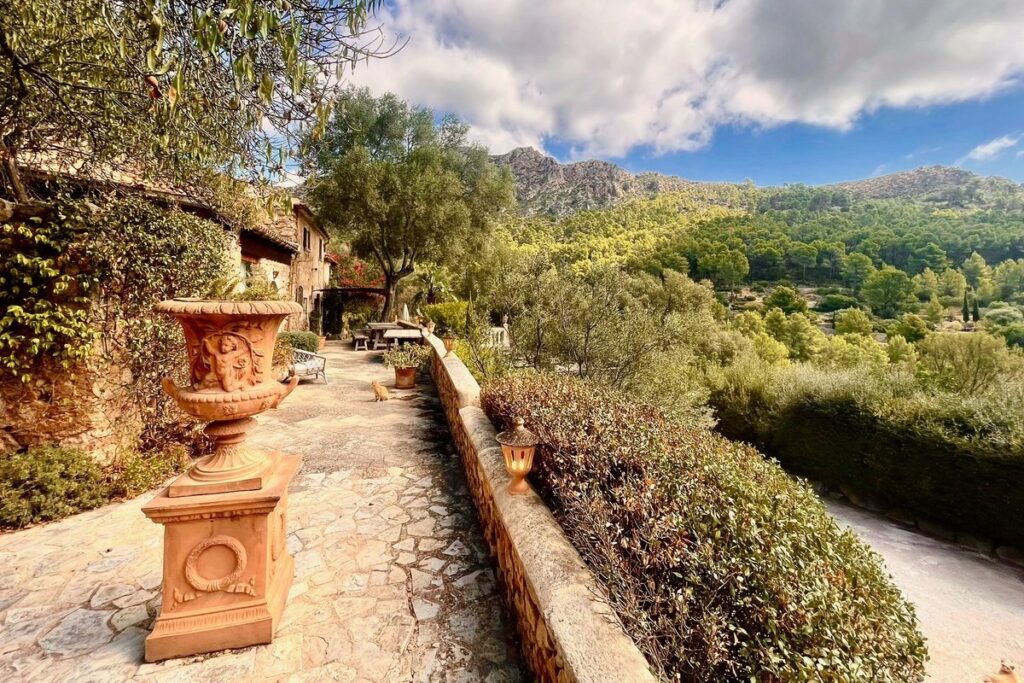 Sa Coma Freda, Andratx — terrace and valley view