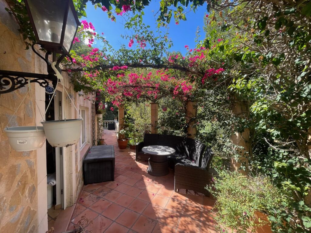 Casa Isoble — Outside